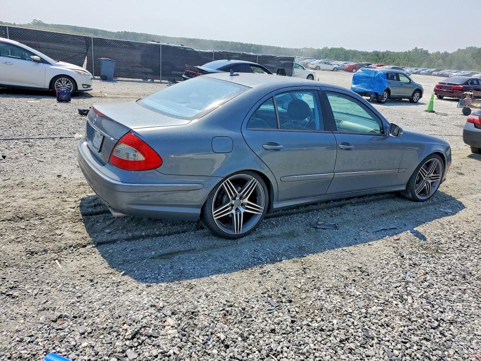 2009 Mercedes-benz E მანქანა იყიდება აუქციონზე, vin: WDBUF56X49B360826, აუქციონის ნომერი: 64409466