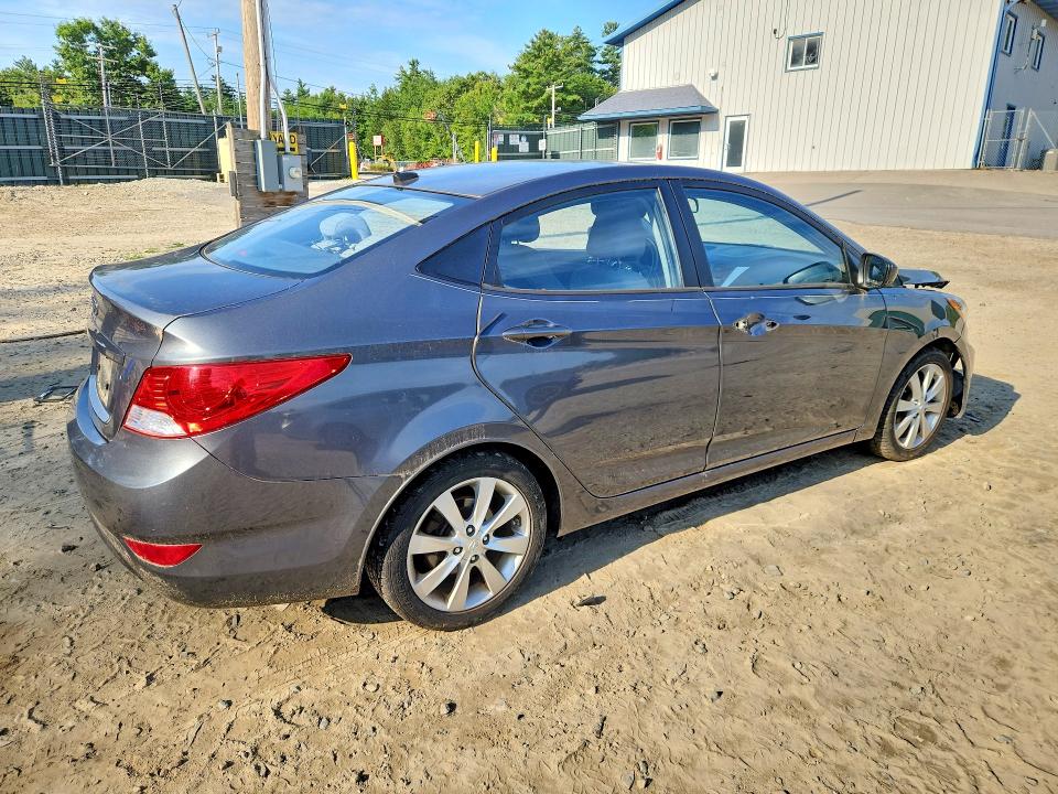 66908596 :رقم المزاد ، KMHCU4AE1DU294005 vin ، 2013 Hyundai Accent مزاد بيع