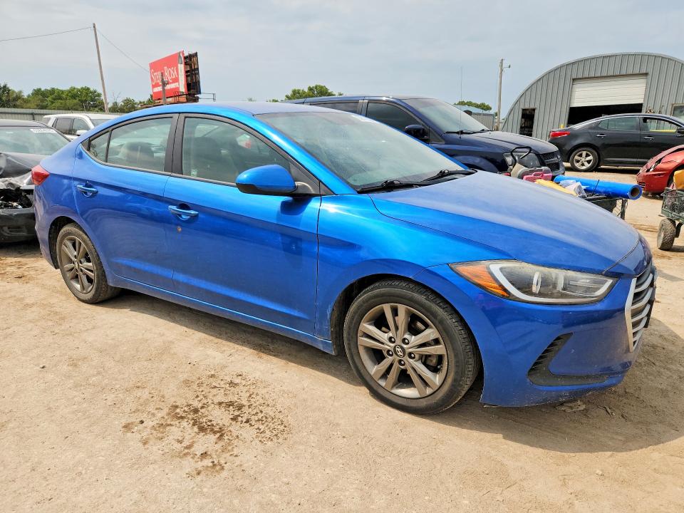 Продажа на аукционе авто 2018 Hyundai Elantra, vin: 5NPD84LF0JH244530, номер лота: 63812636