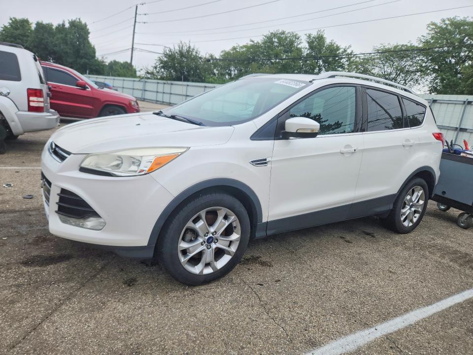 64482266 :رقم المزاد ، 1FMCU9JX8FUA05350 vin ، 2015 Ford Escape مزاد بيع