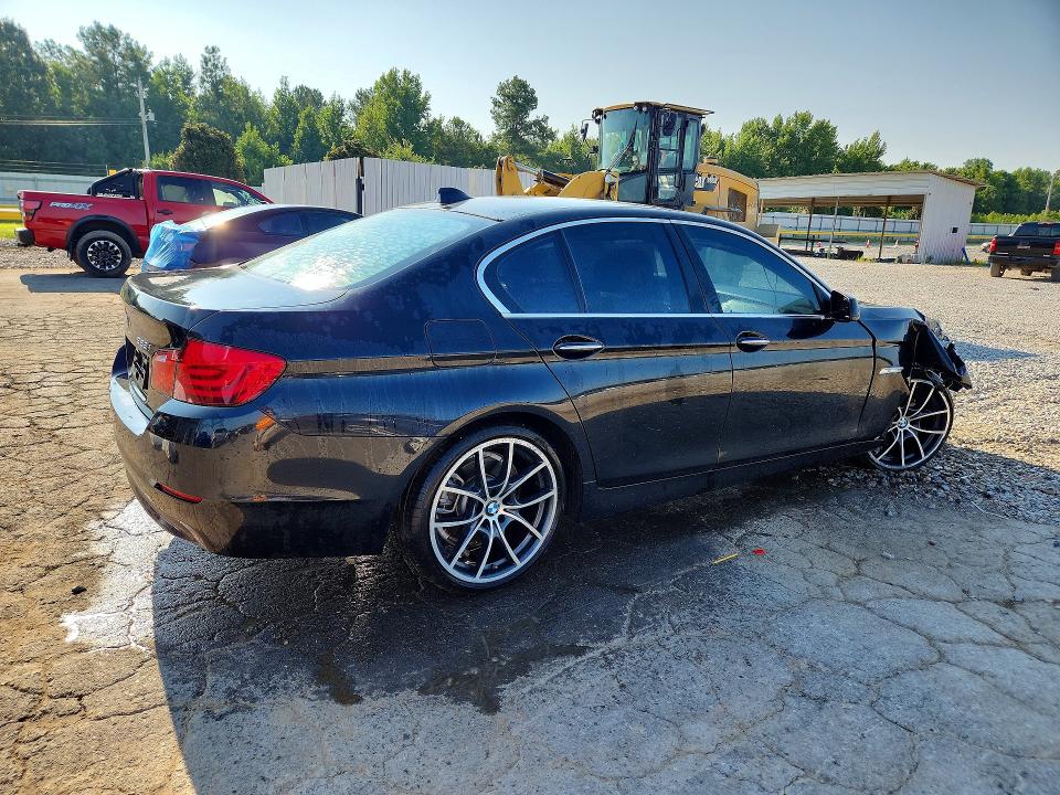 63400816 :رقم المزاد ، WBAFR1C52BC672900 vin ، 2011 Bmw 528 مزاد بيع
