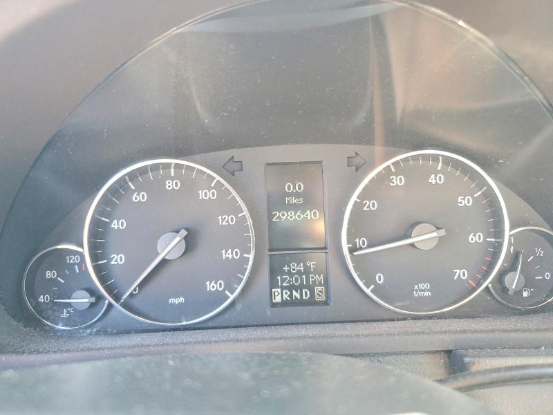 66308526 :رقم المزاد ، WDBRF64J74F535436 vin ، 2004 Mercedes-benz C مزاد بيع