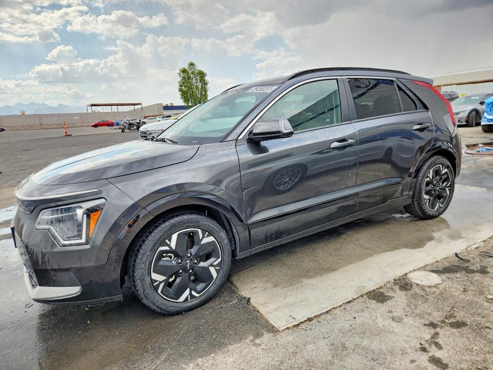 Продаж на аукціоні авто 2023 Kia Niro, vin: KNDCR3L13P5033399, номер лоту: 64341846