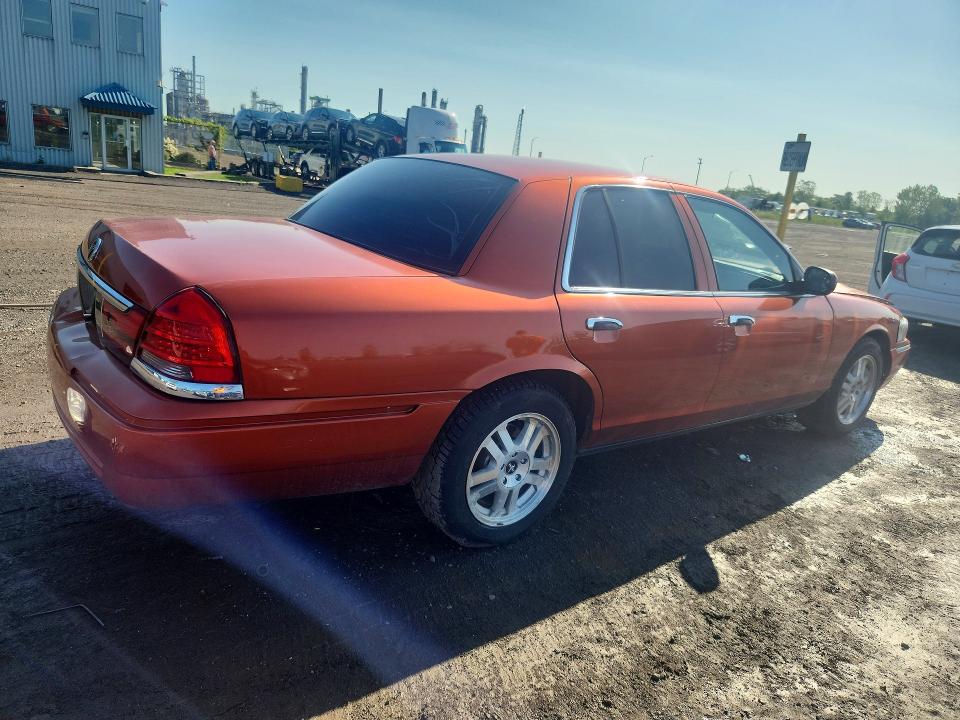 Aukcja sprzedaży 2004 Mercury Grand Marquis, vin: 2MEFM75W74X688993, numer aukcji: 62811166