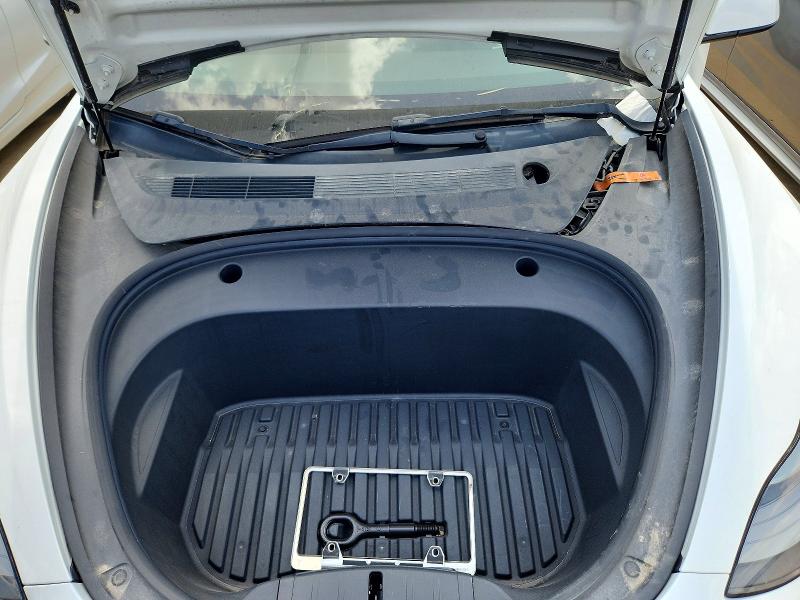 63641796 :رقم المزاد ، 5YJ3E1EA8MF100280 vin ، 2021 Tesla Model 3 مزاد بيع