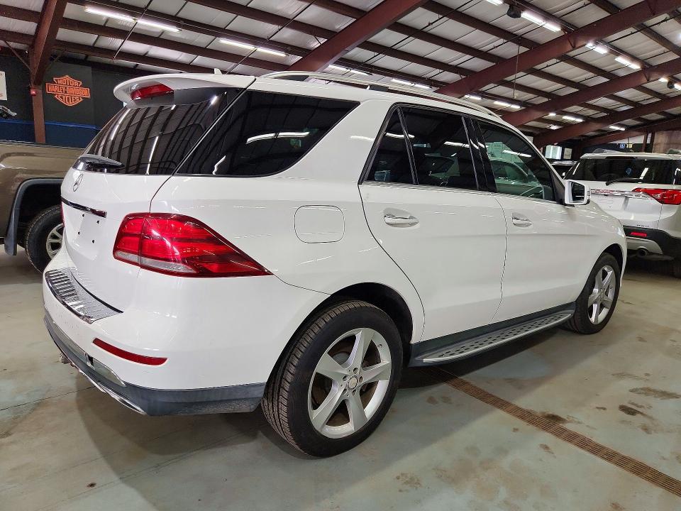 2016 Mercedes-benz Gle მანქანა იყიდება აუქციონზე, vin: 4JGDA0EB2GA725978, აუქციონის ნომერი: 64711916