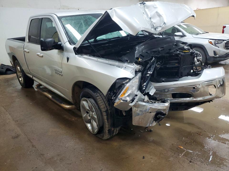 63897376 :رقم المزاد ، 1C6RR7GG5JS310540 vin ، 2018 Ram 1500 مزاد بيع