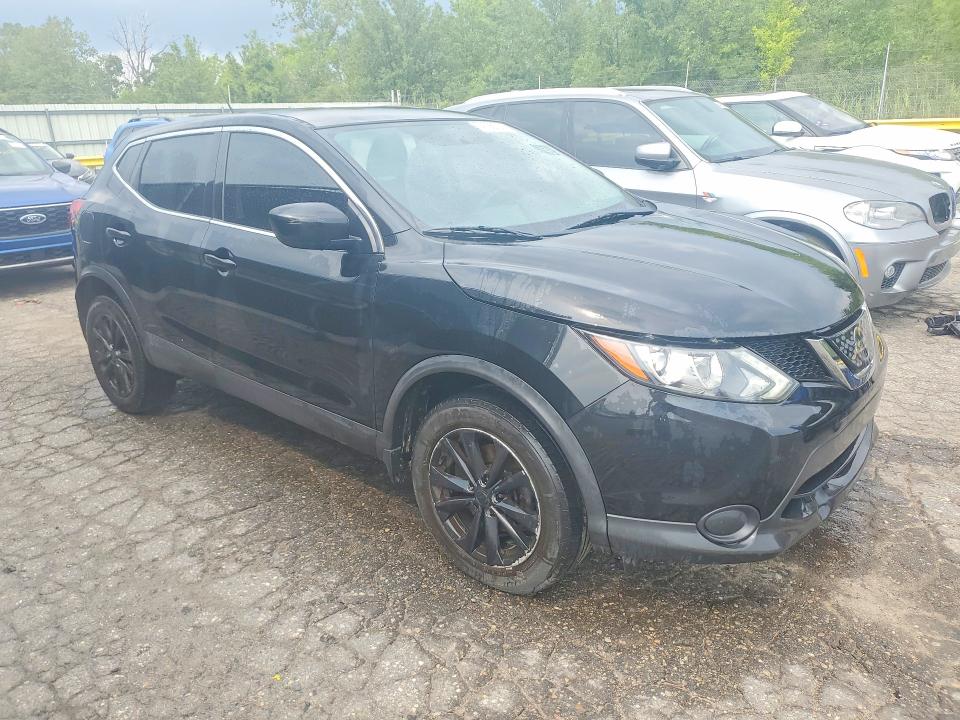 Продажа на аукционе авто 2018 Nissan Rogue Sport, vin: JN1BJ1CP3JW187322, номер лота: 64798236