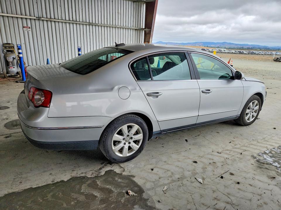 2006 Volkswagen Passat მანქანა იყიდება აუქციონზე, vin: WVWEK73C36P110037, აუქციონის ნომერი: 65388216