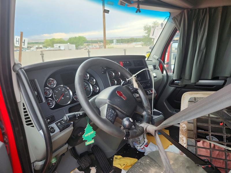 Продажа на аукционе авто 2022 Kenworth T680, vin: 1XKYDP9X8NJ485266, номер лота: 60662486