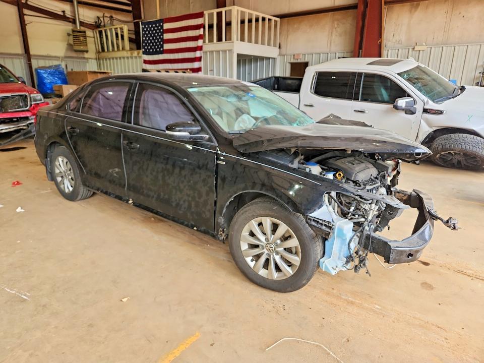 2015 Volkswagen Passat მანქანა იყიდება აუქციონზე, vin: 1VWAS7A39FC037584, აუქციონის ნომერი: 65878086
