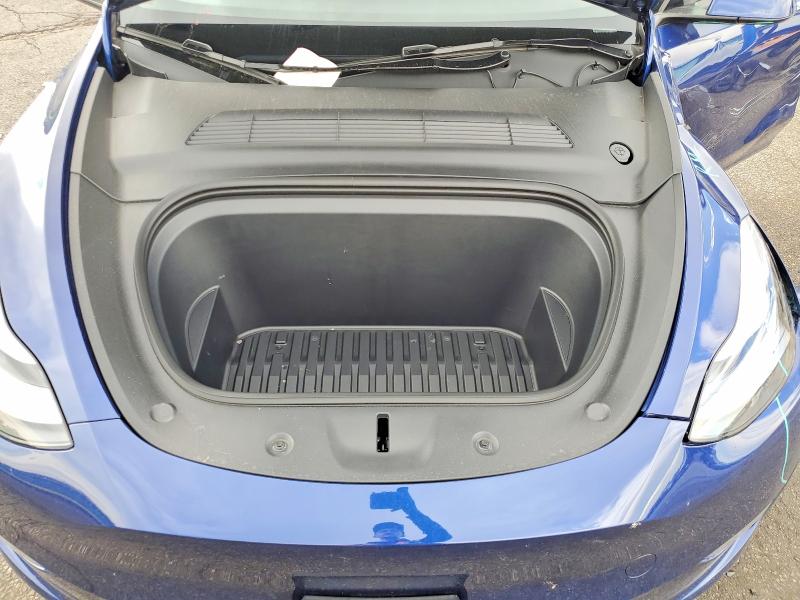 2024 Tesla Model Y მანქანა იყიდება აუქციონზე, vin: 7SAYGDEE4RF197878, აუქციონის ნომერი: 66095146