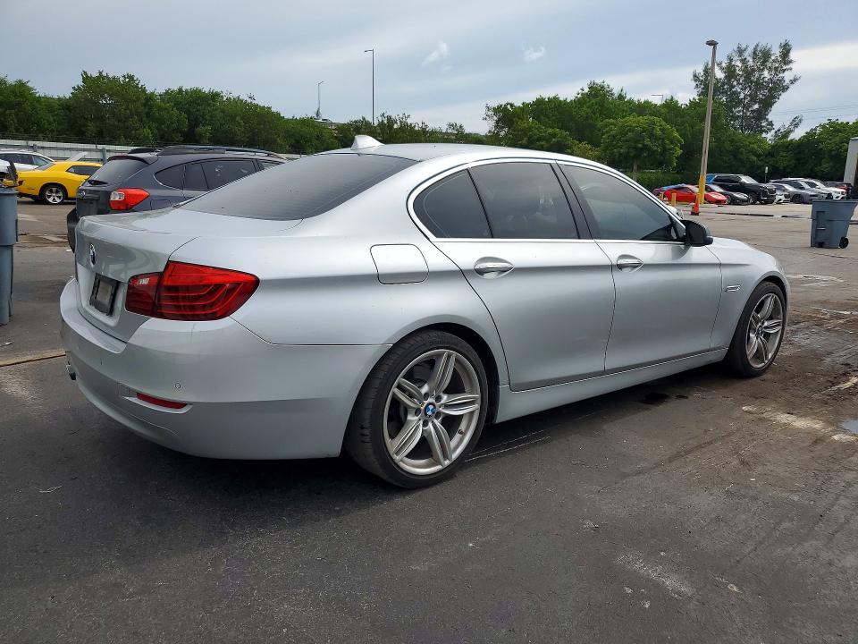 64104496 :رقم المزاد ، WBA5A5C58GD529574 vin ، 2016 Bmw 528 مزاد بيع