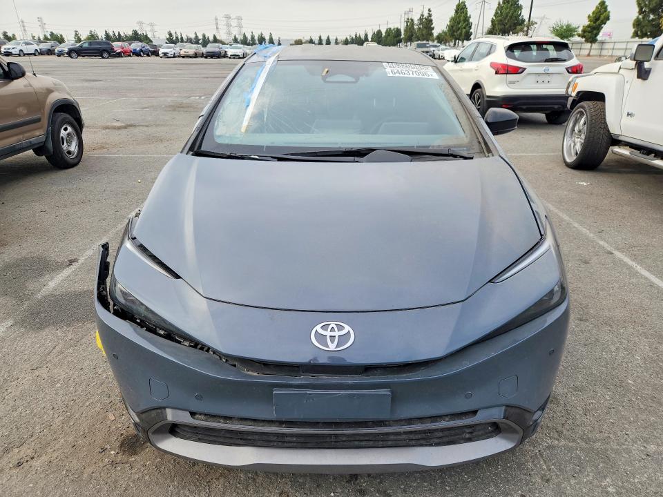 64637096 :رقم المزاد ، JTDADABU9R3009645 vin ، 2024 Toyota Prius مزاد بيع