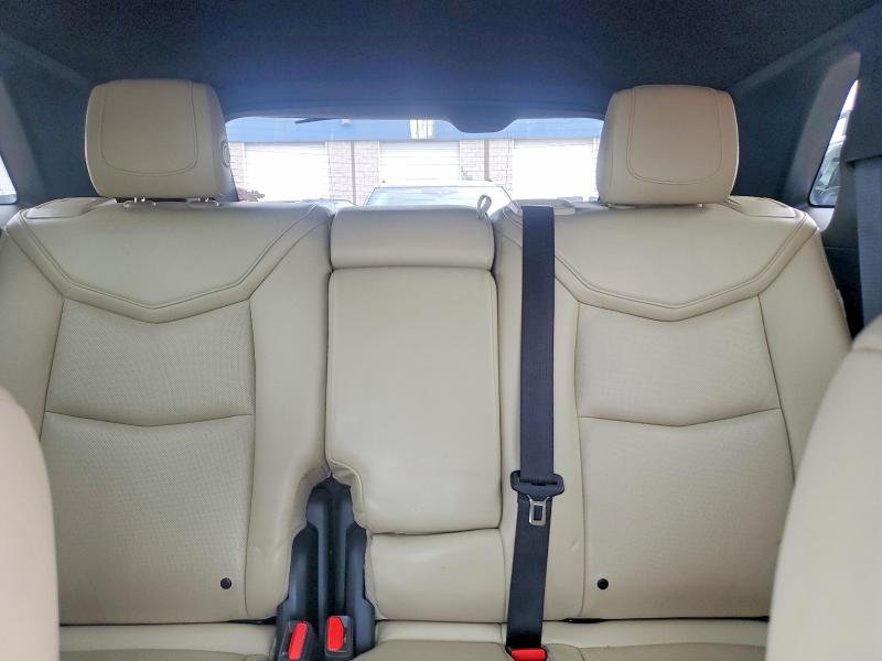 63905456 :رقم المزاد ، 1GYKNARS5HZ322445 vin ، 2017 Cadillac Xt5 مزاد بيع