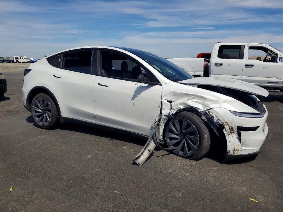 2026 Tesla Model Y მანქანა იყიდება აუქციონზე, vin: 7SAYGDEE2TF573565, აუქციონის ნომერი: 65623796