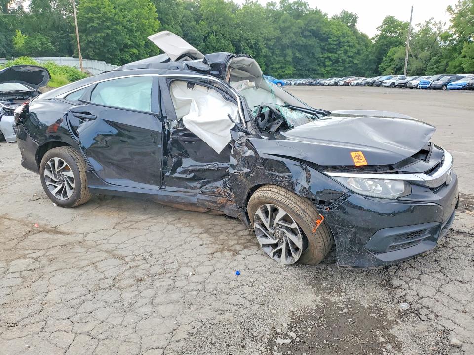 63831246 :رقم المزاد ، 19XFC2F75GE224819 vin ، 2016 Honda Civic مزاد بيع