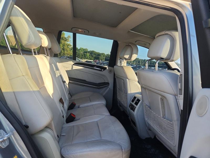 67145876 :رقم المزاد ، 4JGDF7DE9FA481007 vin ، 2015 Mercedes-benz Gl مزاد بيع
