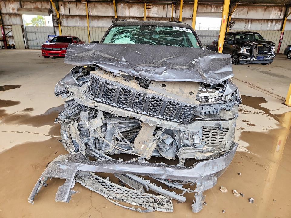 Продаж на аукціоні авто 2023 Jeep Grand Cherokee, vin: 1C4RJKBGXP8702638, номер лоту: 66832966