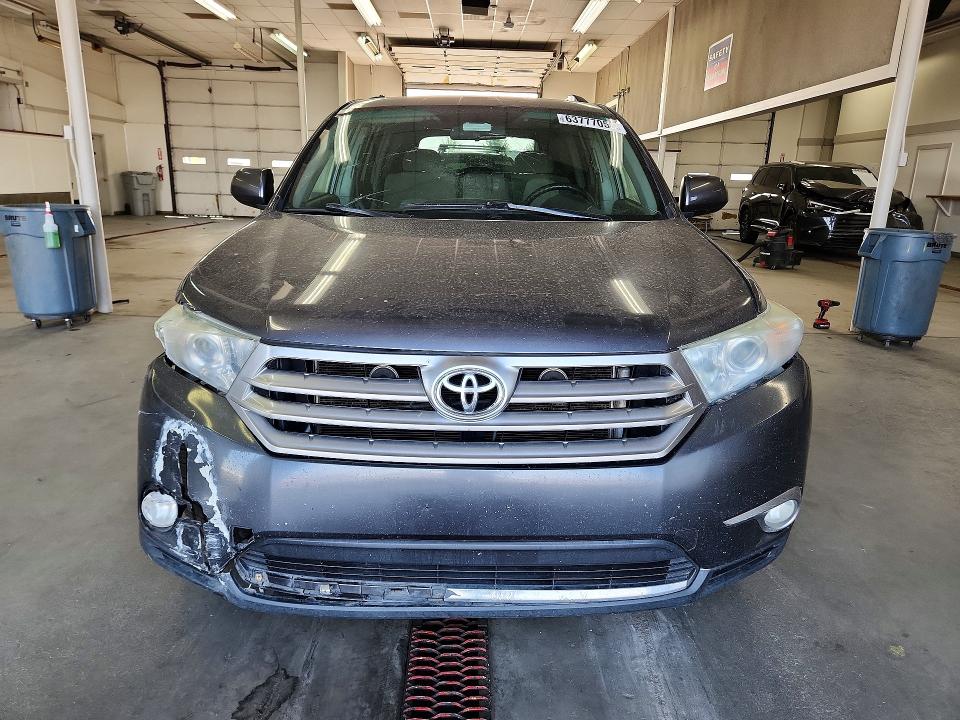 Auction sale of the 2013 Toyota Highlander, vin: 5TDBK3EH6DS191915, lot number: 63777056