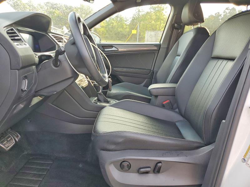 Продажа на аукционе авто 2022 Volkswagen Tiguan, vin: 3VV8B7AX6NM175294, номер лота: 65996346
