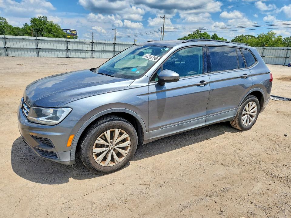 2018 Volkswagen Tiguan მანქანა იყიდება აუქციონზე, vin: 3VV1B7AX7JM204829, აუქციონის ნომერი: 64293196