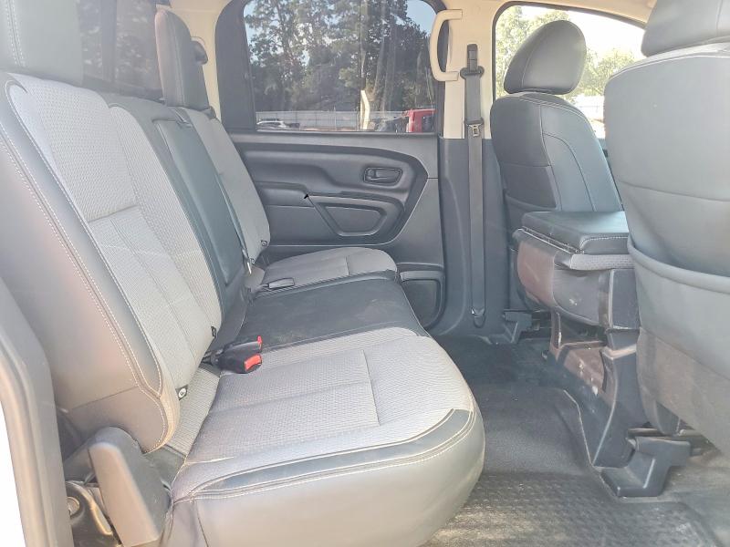 2017 Nissan Titan Xd მანქანა იყიდება აუქციონზე, vin: 1N6BA1F15HN555257, აუქციონის ნომერი: 64229846