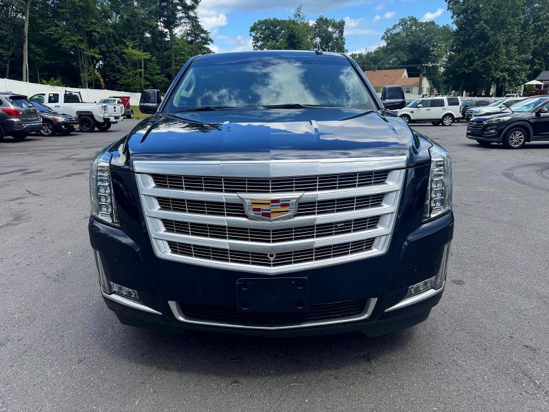 2019 Cadillac Escalade მანქანა იყიდება აუქციონზე, vin: 1GYS4HKJ1KR249238, აუქციონის ნომერი: 63799366