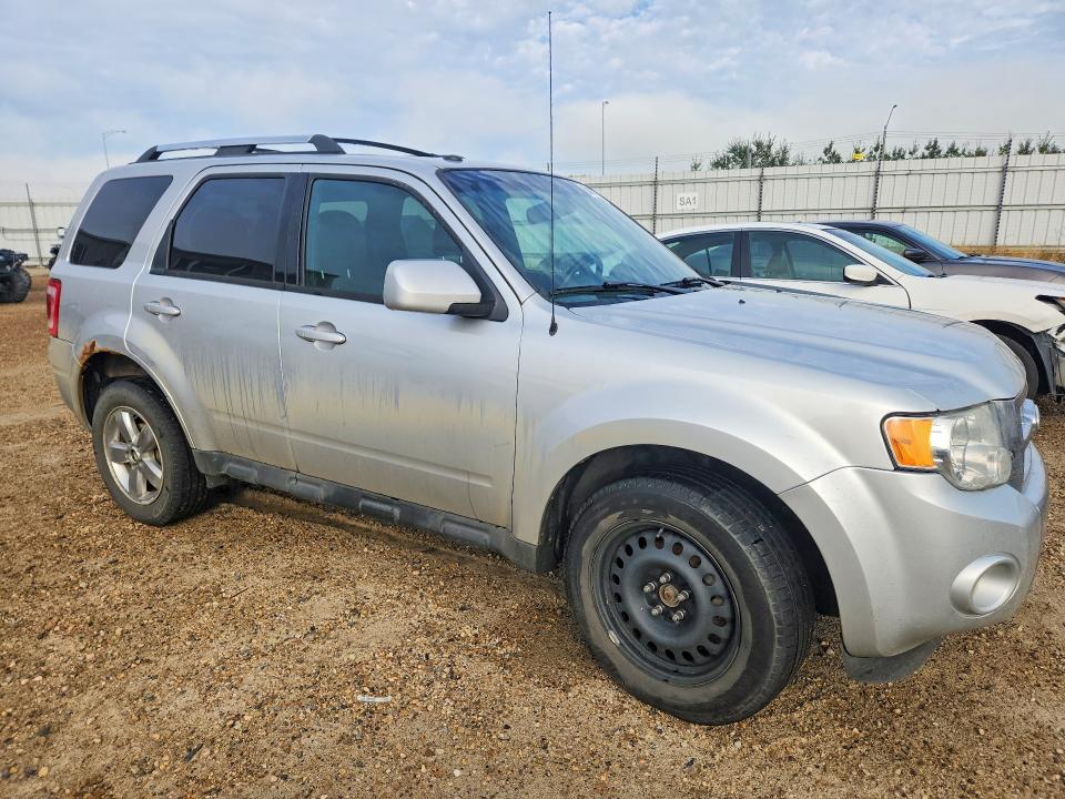 64147206 :رقم المزاد ، 1FMCU9EGXBKC44673 vin ، 2011 Ford Escape مزاد بيع