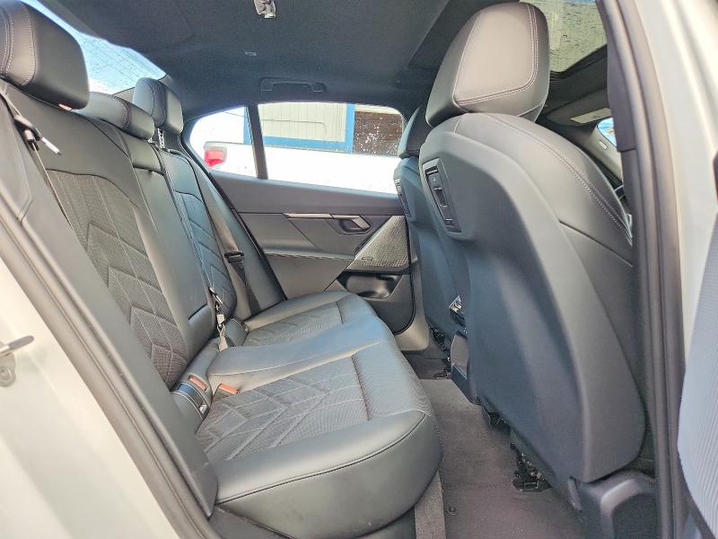 64131056 :رقم المزاد ، WBA43FJ05TCV65080 vin ، 2026 Bmw 530 مزاد بيع