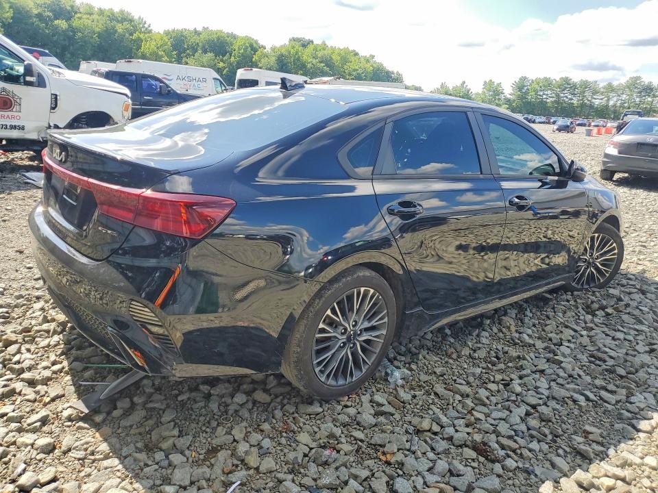 2024 Kia Forte მანქანა იყიდება აუქციონზე, vin: 3KPF54AD0RE722559, აუქციონის ნომერი: 65596576