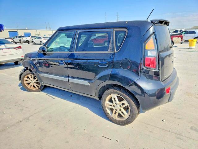 2010 Kia Soul მანქანა იყიდება აუქციონზე, vin: KNDJT2A2XA7179969, აუქციონის ნომერი: 65911976