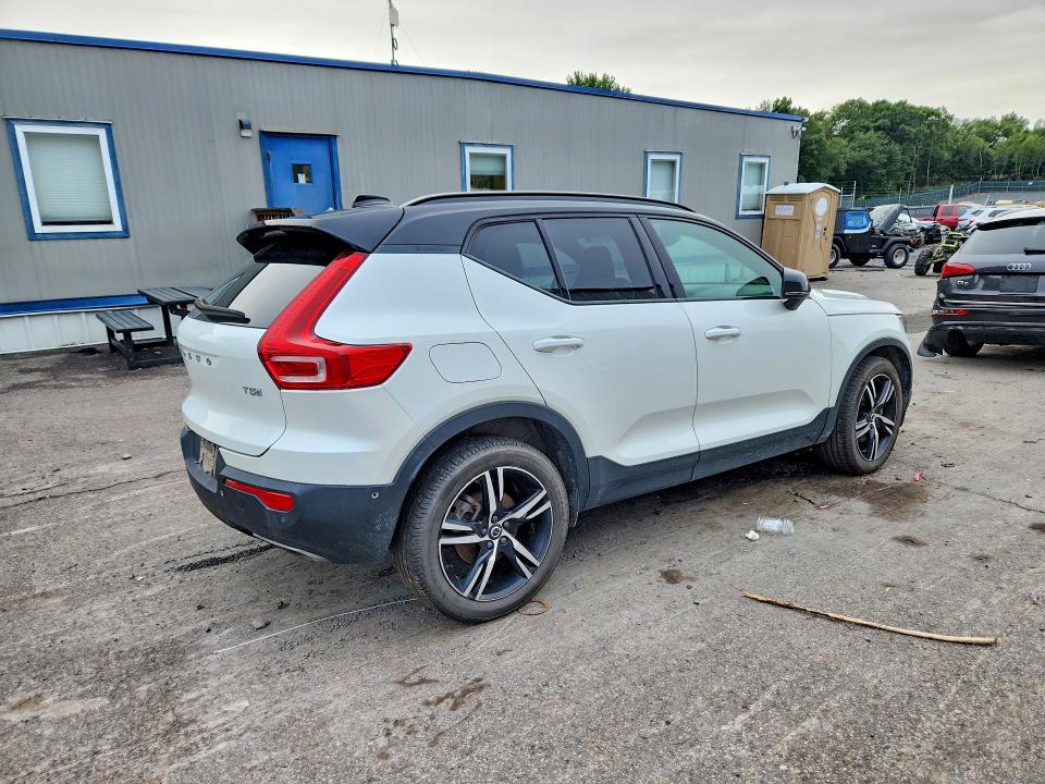Продажа на аукционе авто 2019 Volvo Xc40, vin: YV4162UM0K2092047, номер лота: 64629166