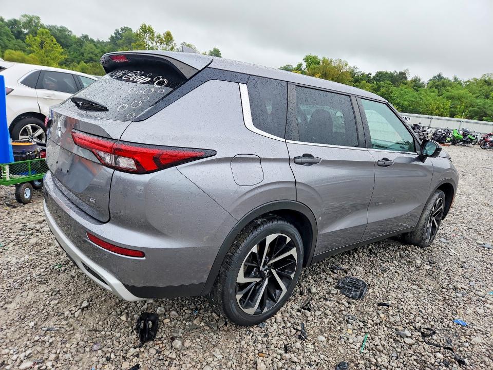 65254586 :رقم المزاد ، JA4J3UA80NZ024285 vin ، 2022 Mitsubishi Outlander مزاد بيع