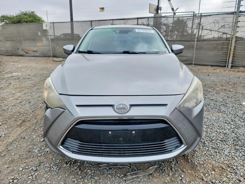 Продажа на аукционе авто 2016 Scion Ia, vin: 3MYDLBZV9GY125924, номер лота: 64700026