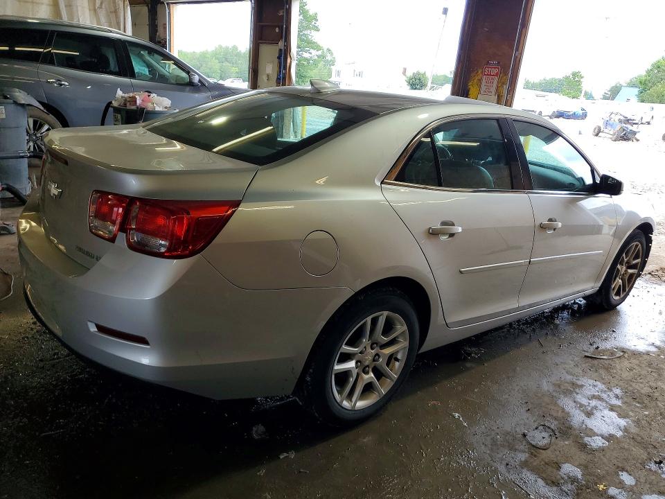 63151086 :رقم المزاد ، 1G11C5SL0FU133917 vin ، 2015 Chevrolet Malibu مزاد بيع