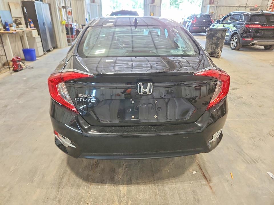 Aukcja sprzedaży 2017 Honda Civic, vin: 19XFC1F70HE003950, numer aukcji: 63302376