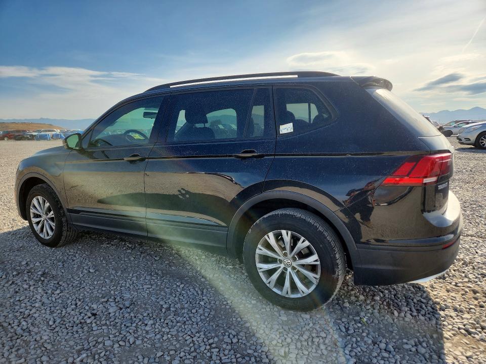 Продаж на аукціоні авто 2018 Volkswagen Tiguan, vin: 3VV1B7AX1JM190104, номер лоту: 64667726
