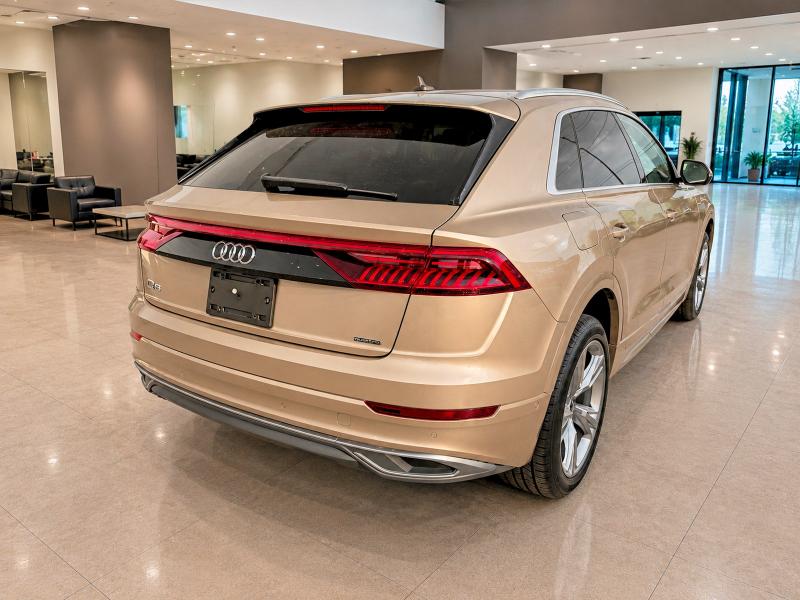 67558056 :رقم المزاد ، WA1BVAF14KD008818 vin ، 2019 Audi Q8 مزاد بيع