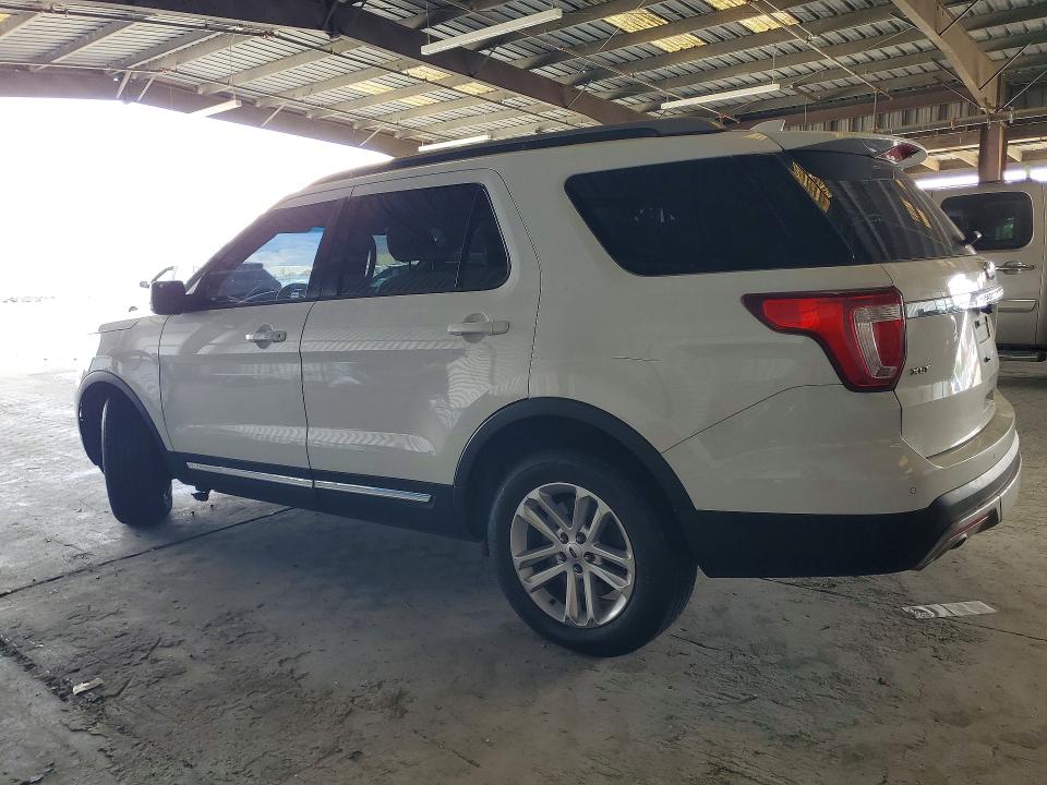 65243246 :رقم المزاد ، 1FM5K7D81HGA61221 vin ، 2017 Ford Explorer مزاد بيع