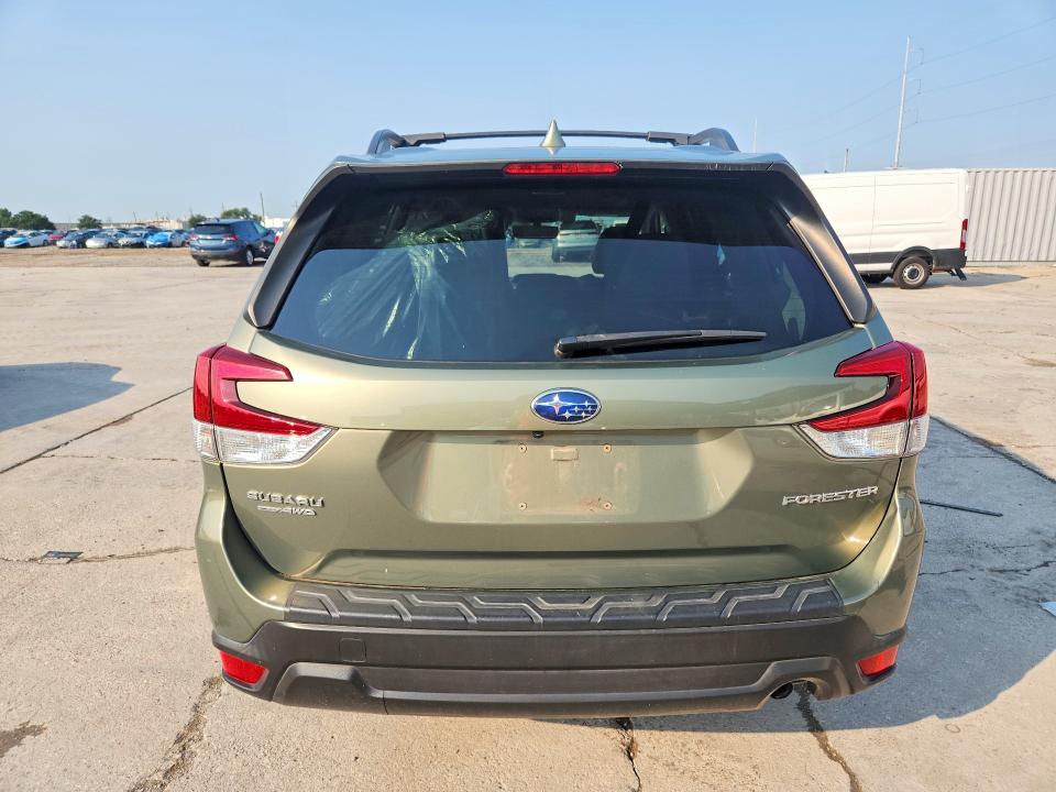 66291016 :رقم المزاد ، JF2SKAJC5MH587337 vin ، 2021 Subaru Forester مزاد بيع