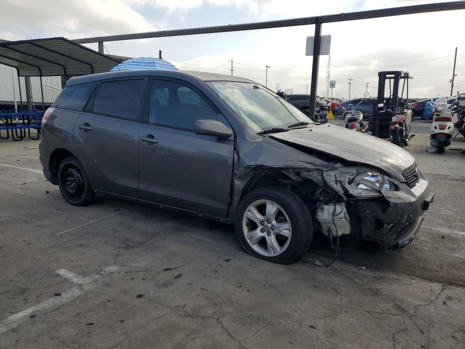 67187626 :رقم المزاد ، 2T1KR32E77C658021 vin ، 2007 Toyota Matrix مزاد بيع