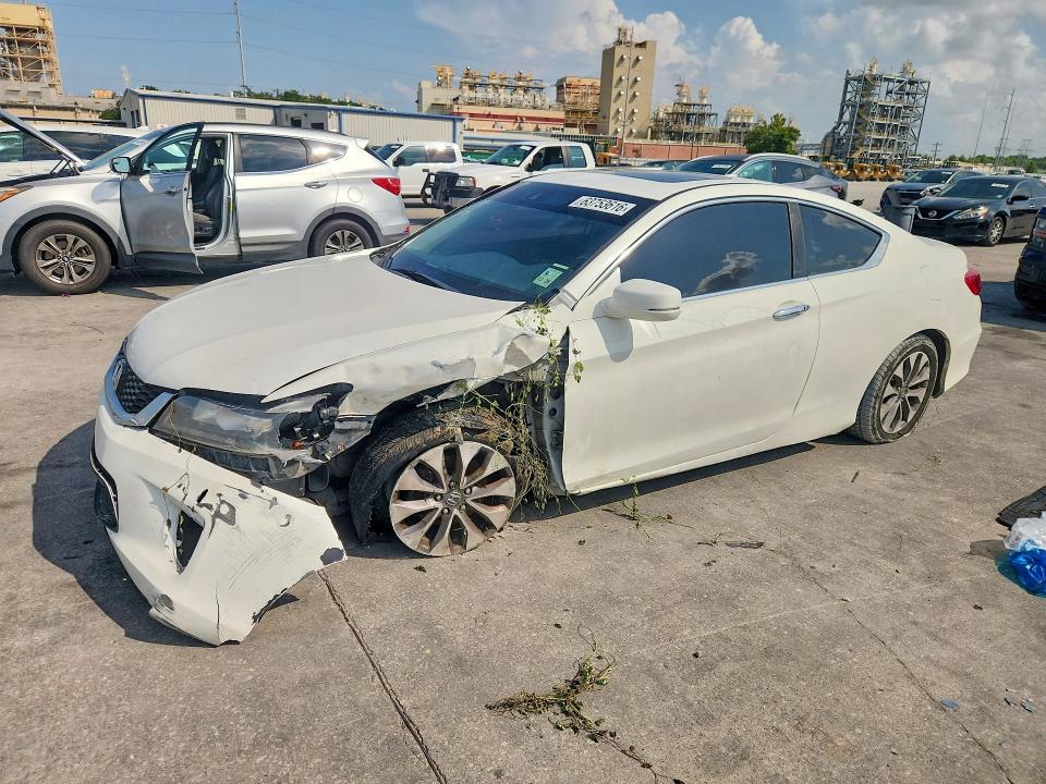 Aukcja sprzedaży 2014 Honda Accord, vin: 1HGCT1B85EA002696, numer aukcji: 63753616