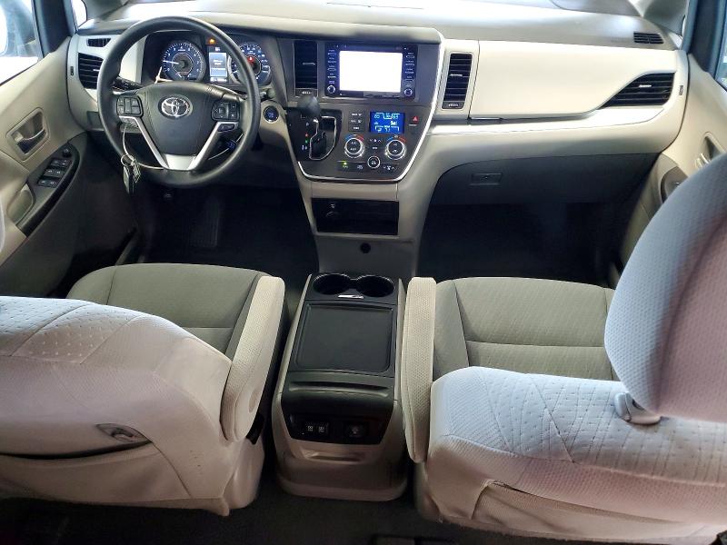 64666816 :رقم المزاد ، 5TDKZ3DC4KS998299 vin ، 2019 Toyota Sienna مزاد بيع