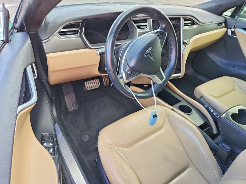 67109276 :رقم المزاد ، 5YJSA1H45FF089187 vin ، 2015 Tesla Model S مزاد بيع