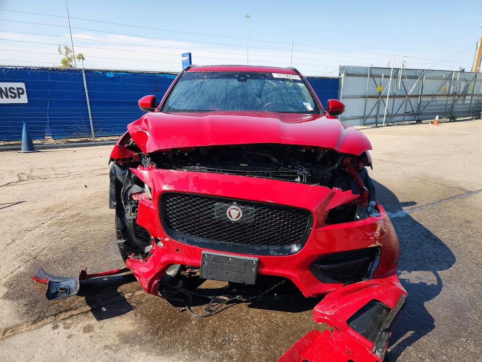 Auction sale of the 2017 Jaguar F-pace, vin: SADCL2BV1HA488040, lot number: 63647556