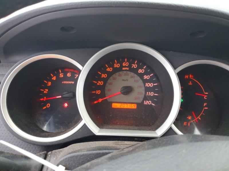Продаж на аукціоні авто 2005 Toyota Tacoma, vin: 5TEKU72N15Z032039, номер лоту: 64037066