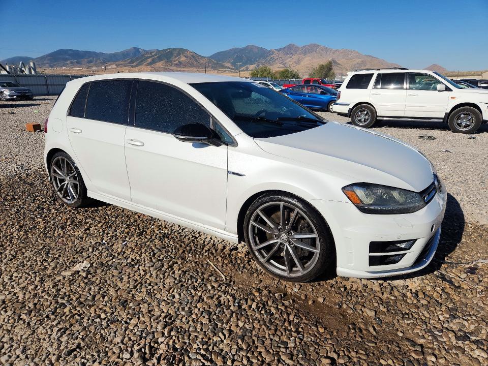 66031286 :رقم المزاد ، WVWWF7AU0HW143008 vin ، 2017 Volkswagen Golf R مزاد بيع