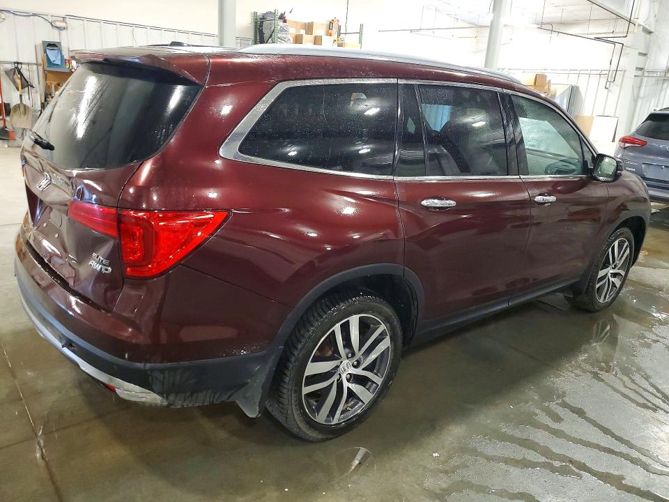 Продаж на аукціоні авто 2017 Honda Pilot, vin: 5FNYF6H01HB006931, номер лоту: 63106216