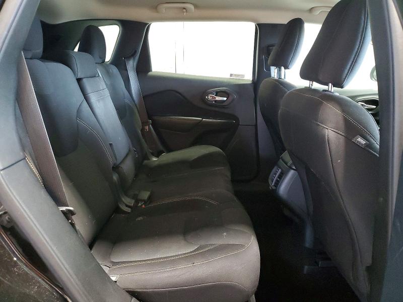 65326596 :رقم المزاد ، 1C4PJMCB0FW792740 vin ، 2015 Jeep Cherokee مزاد بيع